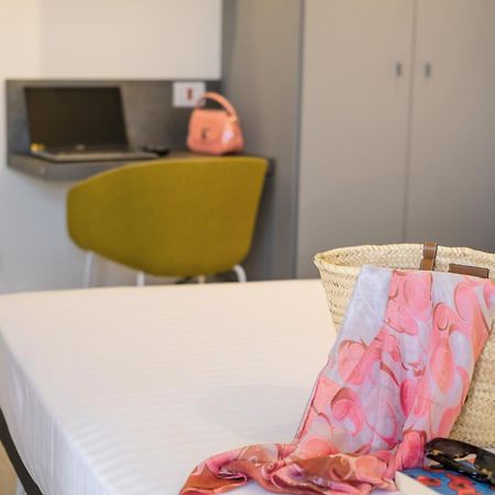Hotel Cristallo سينِغاليا المظهر الخارجي الصورة