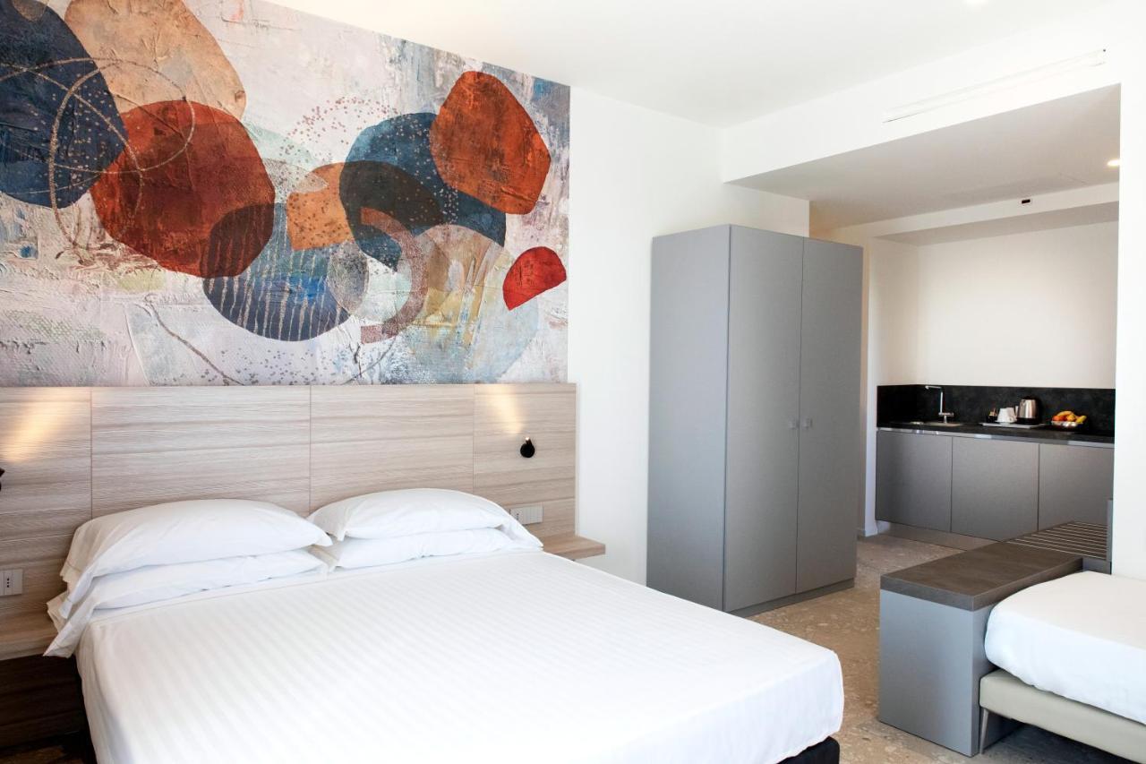 Hotel Cristallo سينِغاليا المظهر الخارجي الصورة