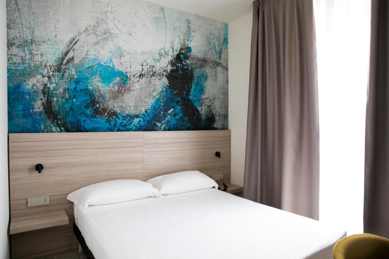 Hotel Cristallo سينِغاليا المظهر الخارجي الصورة